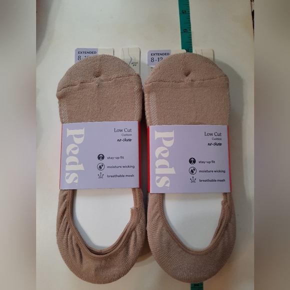 NWT PEDS  Low Cut Socks for  Womens 8-12 Cushion No Show Nude Color - Picture 4 of 10